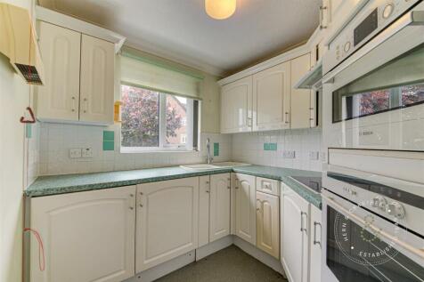 glendower-court-08.jpg