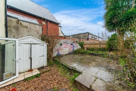 Cowbridge-Road-East-27.jpg