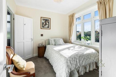 Fairwater Road, Llandaff, herncrabtree (45).jpg