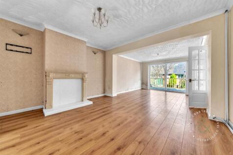 Beechley-Drive-14.jpg