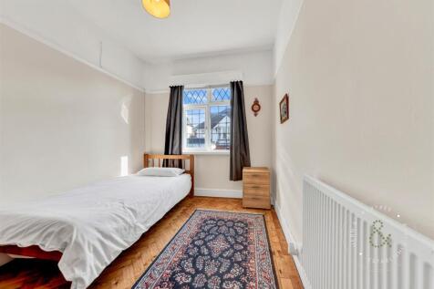 Fairfield-Close-04.jpg