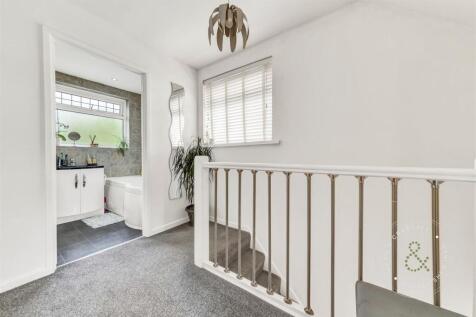 Brundall-Crescent-13.jpg