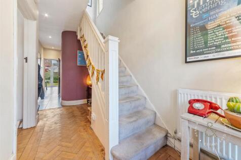 Kelston-Place-14.jpg