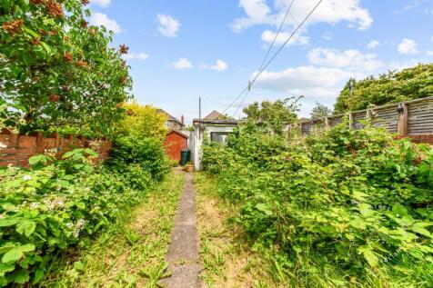 Thompson-Avenue-28.jpg