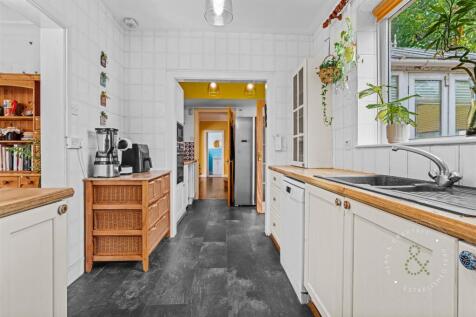 Hendre Close, Hern Crabtree (10).jpg