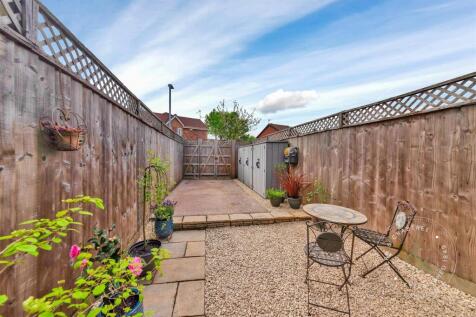 Tangmere-Drive-18.jpg