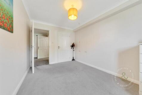 Restway-Court-07.jpg
