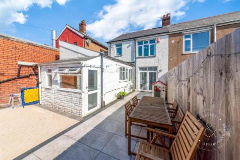 Cowbridge-Road-East-24.jpg