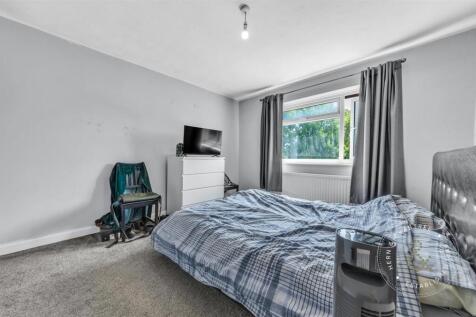 Fairwood-Close-01.jpg