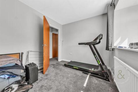 Fairwood-Close-04.jpg