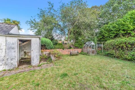Garden 3.jpg
