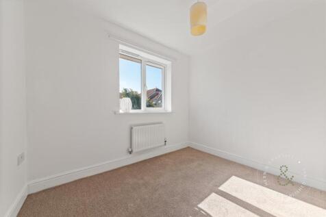Meadowfield-Way-08.jpg