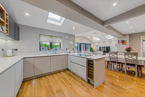 Baynton-Close-27.jpg