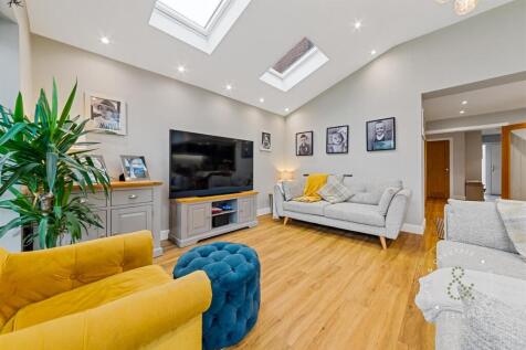 Baynton-Close-35.jpg