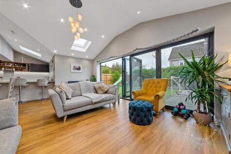 Baynton-Close-37.jpg