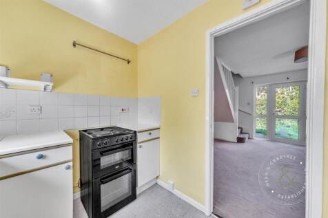 Hornchurch-Close-13.jpg