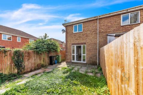 Hornchurch-Close-16.jpg