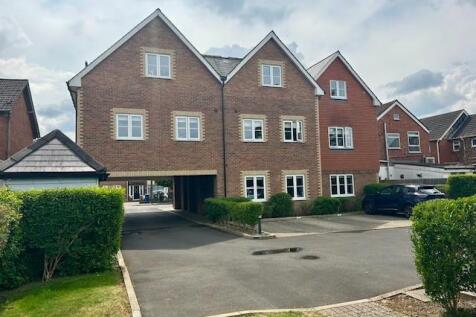 3 Langdon Court rear 1.jpg