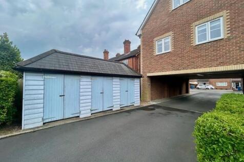 3 Langdon Court bin storage 2.jpg