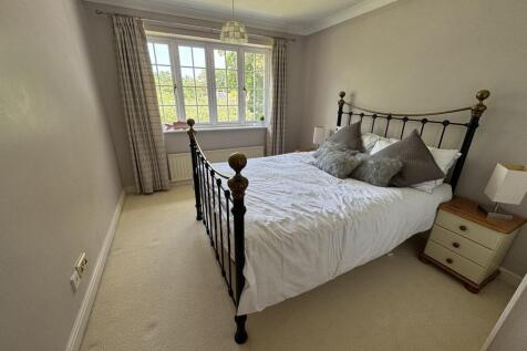 bedroom.jpg
