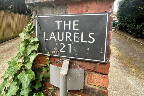 5 The laurels sign.jpg