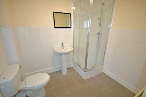 104 Mytcett Rd Shower.jpg