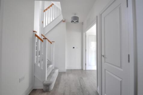 Hallway.jpg