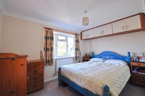Bedroom 1.jpg
