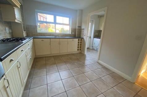 11 West Tisted Kitchen 2.jpg