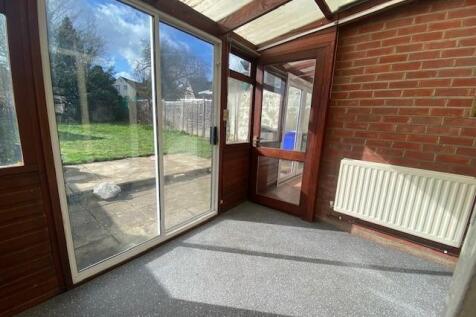 167 Rectory Road Conservatory.jpg