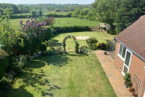Rear Garden/View