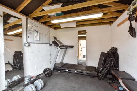 Workshop/Outbuildings