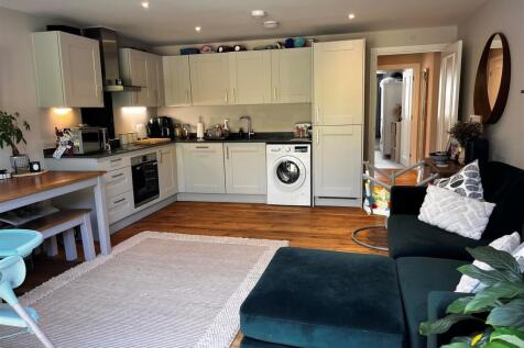 Kitchen/Lounge