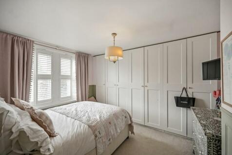 212 Canterbury Road Ph27.jpg