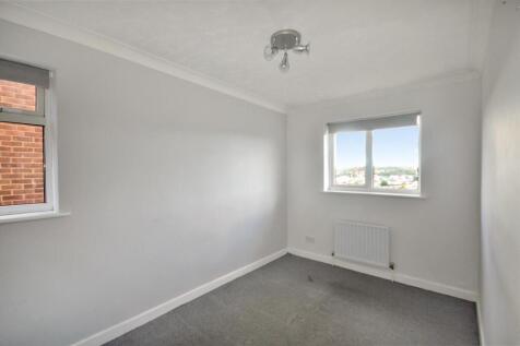 Bedroom 2.jpg