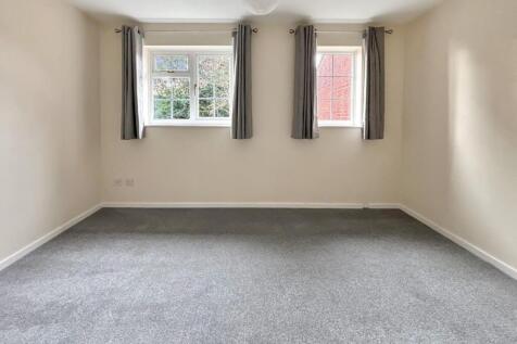 4 - Bed1.jpg