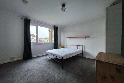 Bedroom 2.jpg