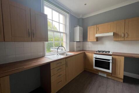 Kitchen 2.jpg