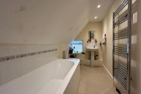 Bathroom on top floor.jpg