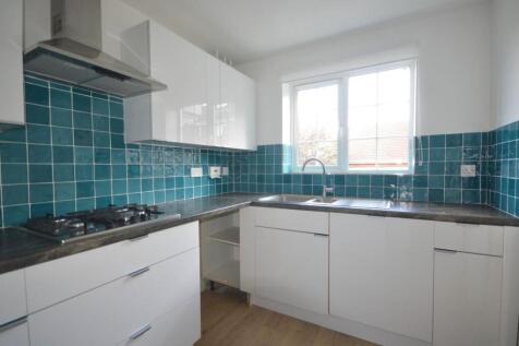 12 high ridge kitchen.jpg