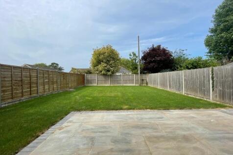 garden 2.jpg