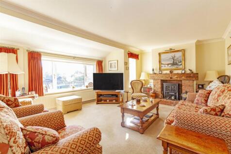 Reception Room-