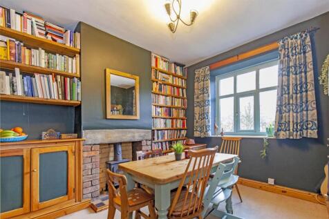 Dining Room-2.jpg
