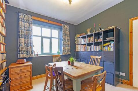 Dining Room-1.jpg