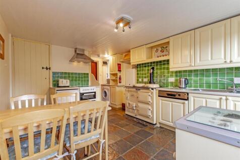 Kitchen-3.jpg