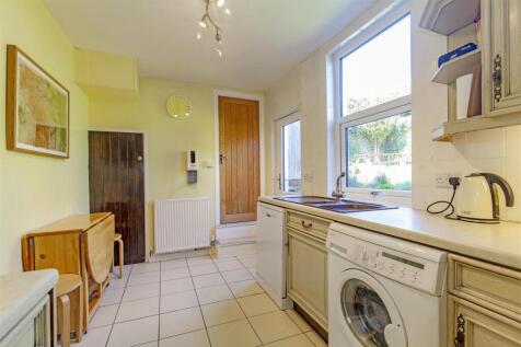 Kitchen-3.jpg