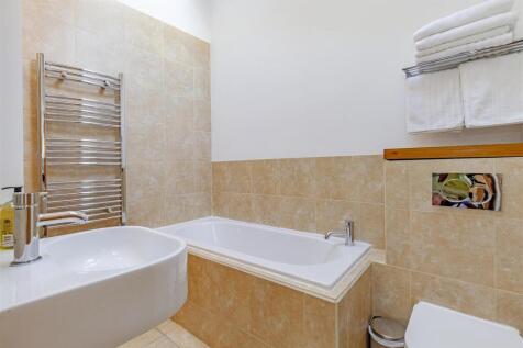Bathroom-1.jpg