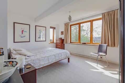 Bedroom 2-1.jpg