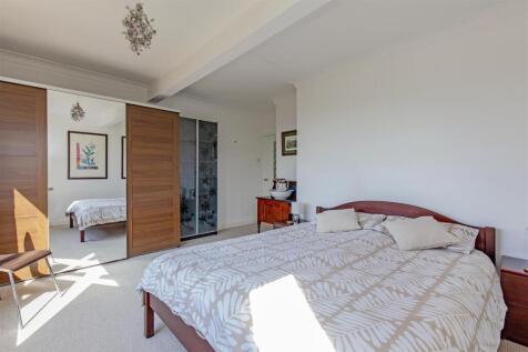 Bedroom 2-3.jpg