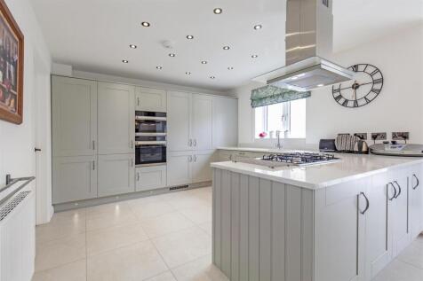 Kitchen-3.jpg